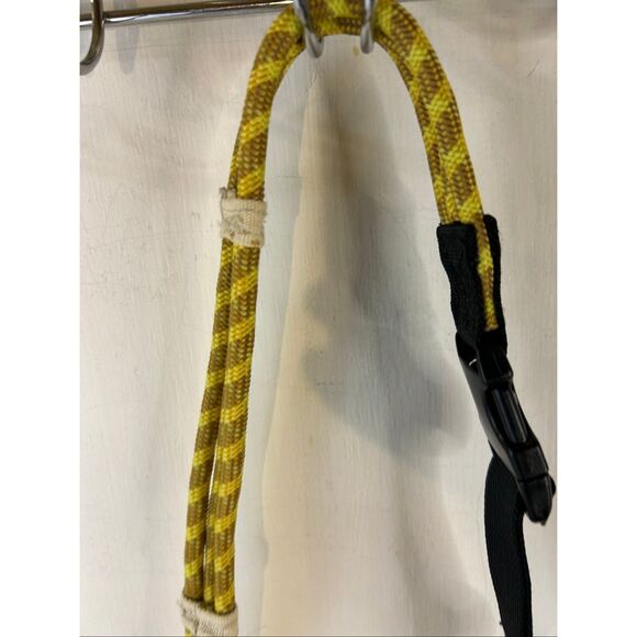 Kavu 10x11" expandable crossbody pineapples (some fading) rope strap snaps - Picture 4 of 9